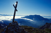 Devoluy : Croix au sommet de la tete de Garnesier