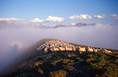 Pyrenees : Moutons et ombre sur les nuages