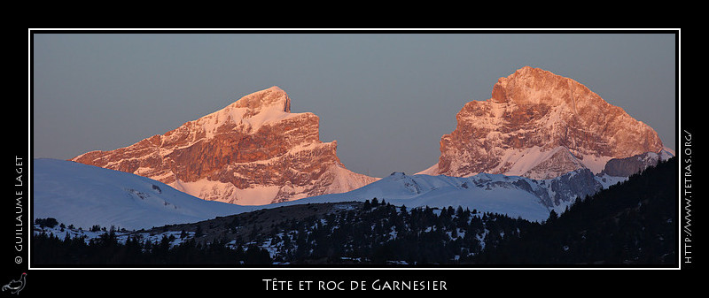Rcits de randonnes : Au loin, les sommets de Garnesier, Tte et Roc, sous la neige. 
