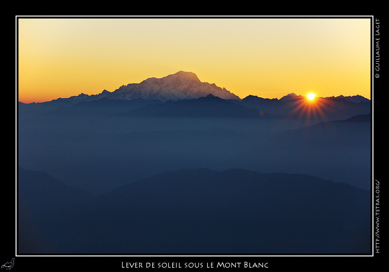 Rcits de randonnes : Le soleil se lve derrire le massif du Mont Blanc