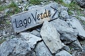 Cerces : Panneau indicateur du lac Vert
