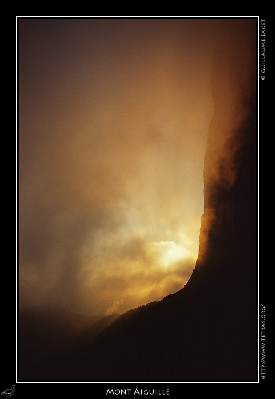 Rcits de randonnes : Le pilier nord du Mont Aiguille dans les nuages