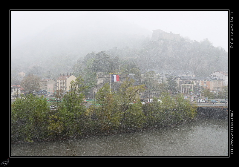 Photo : Neige d'avril à Grenoble 
